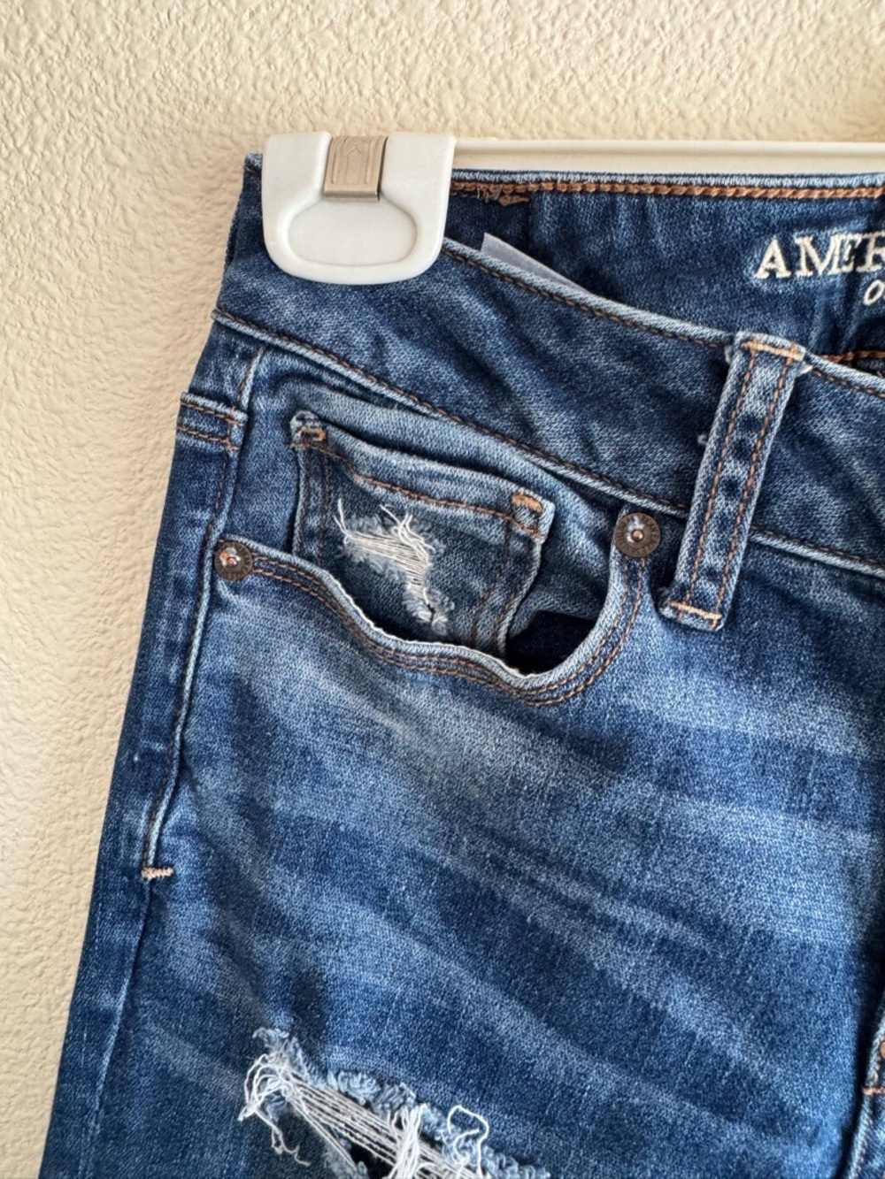 American Eagle Outfitters Women’s Ripped Skinny Jeans - Dark Blue - Picture 4 of 7